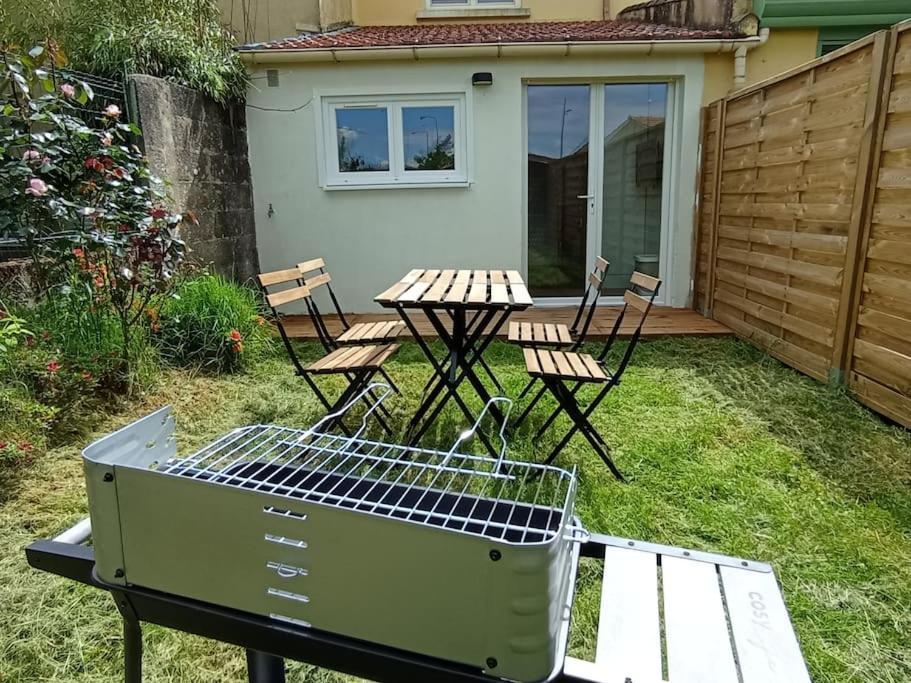Sejour Sauna Et Jacuzzi Cocon La Roche-sur-Yon Esterno foto
